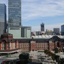 新丸ビルから見た東京駅