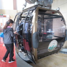 ６人乗りのゴンドラです