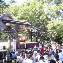 「鉄道フェスティバル」で午前中からかなりの賑わい