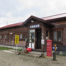 タイムスリップしたように忽然と現れる天塩弥生駅