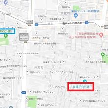 泉鏡花旧居跡を表す地図です。近くに夏目漱石公園があります。