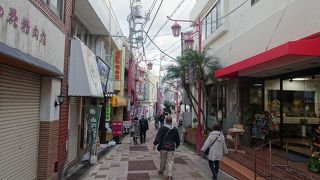 往年の賑わいはなく