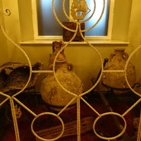 階段や廊下などに置かれたインテリア