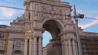 遠くからでも分かります。