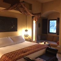 雰囲気のある客室です