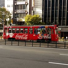 市内を走る車両