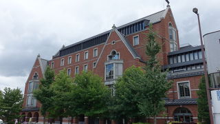 雰囲気のある校舎です