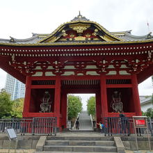 迫力のある仁王像