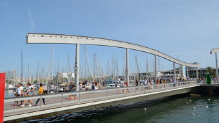 コロンブスも船出した港