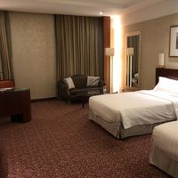 窓があるはずのところを開けてみました。