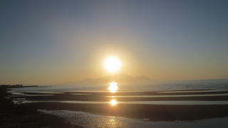 条件が合えば海岸まで下りて夕日が見られる