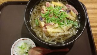 豪雪うどん美味しいです