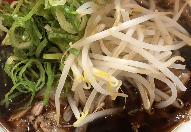 京都ラーメンの老舗 新福菜館が世に送る「中華そば」