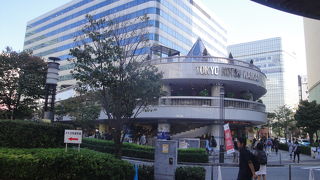 パスポート申請は　ここです