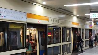 ひっそりとしていました。