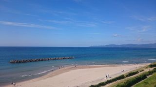 日本海に沈む夕日がきれいです