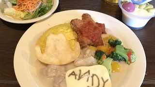 よく期間限定メニューを取り扱ってます。