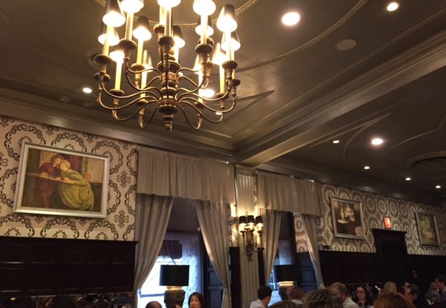 雰囲気のいいレストラン