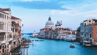 橋のふもとは工事中。でも橋からは絶景が！