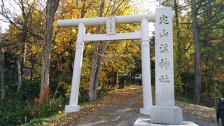 夕日岳登山道の入り口