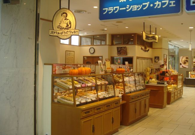 ステラおばさんのクッキー パレット久茂地店 クチコミ アクセス 営業時間 那覇 フォートラベル