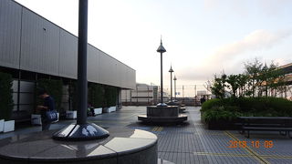 展望デッキから航空機の発着を見るのが好きです！