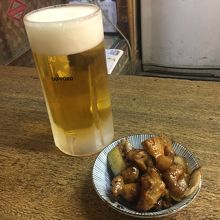 生ビールともつ焼き