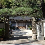  蓮成寺（れんしょうじ）。八百万の神。