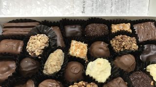 シーズキャンディーズのショップがありました