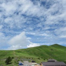 三峰大展望台から茶屋を見下ろしたところ