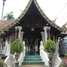 ３正門横のお堂