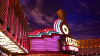 土曜日の１２：４０の時点では空いていました。