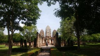 3基からなる｢ワットシーサワイ｣