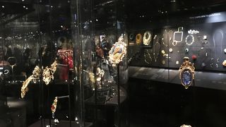 アンティークアクセサリー