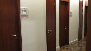 シャワールームが完備された