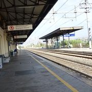 小さな駅です。ローマからオルビエートまで日帰りで観光しました。