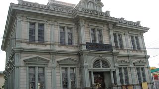 ルネッサンス風シンメトリー