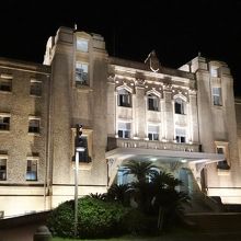 鹿児島市中央公民館の外観