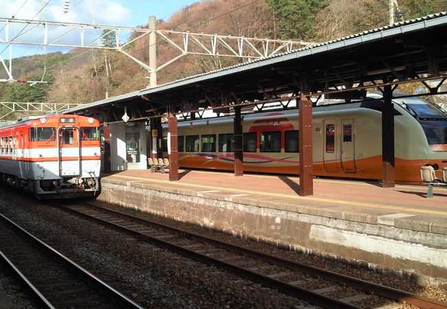 駅から「あつみ温泉街」までは、結構な距離がある