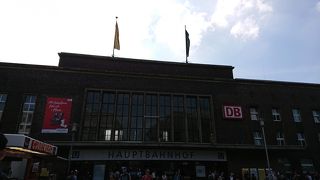 駅の中にも結構お店はあります