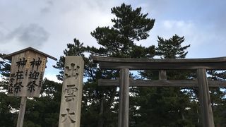 神在月の出雲大社を訪れる