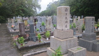 南方熊楠の墓