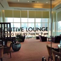 クラブラウンジ（アッパーデッキ）入口