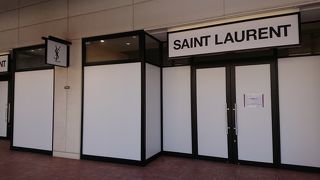 人気のアウトレット