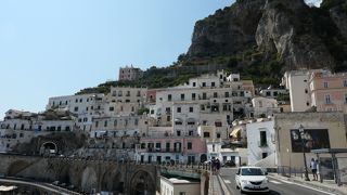 アマルフィーの隣の美しい村、アトラーニ