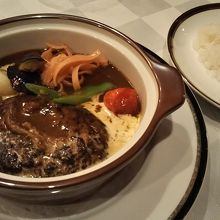 ハンバーグのカレーソース