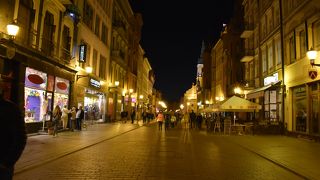 戦火を受けず中世がそのまま残っている街