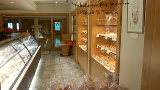 横浜ベイシェラトンホテル＆タワーズの美味しいパンの店、DORER