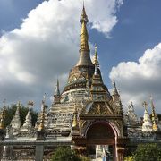 静かな寺院