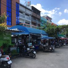 この辺りでソンテウをキャッチ。